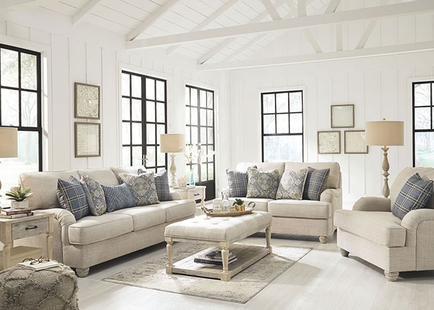 Traemore Linen Living Room Collection